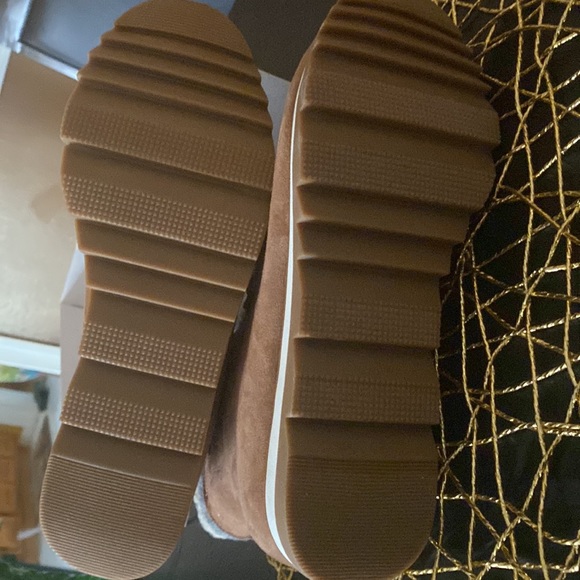 NWT Ortholite suede booties Cognac in color with a touch of gray women size 9.5M - Picture 6 of 9